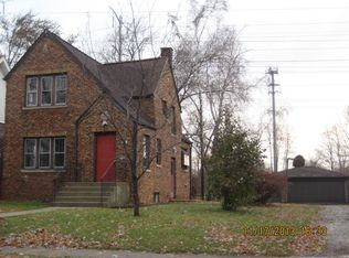 202 E Keith Ave, Waukegan, IL 60085