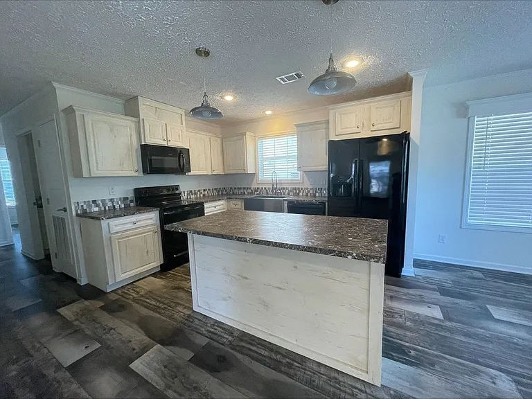 22 Sutter Ct #386 — Photo 3