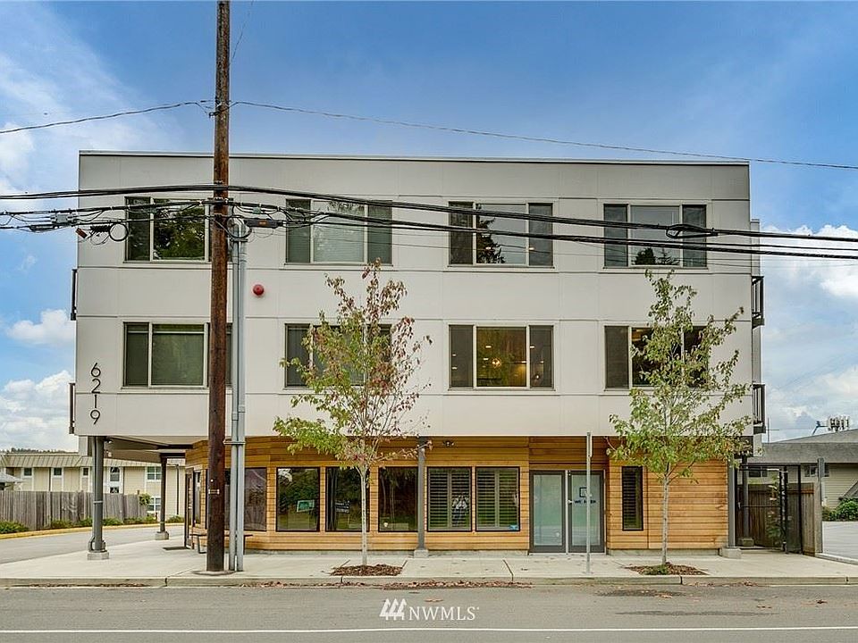1st image of 6219 NE 181st St Unit 201