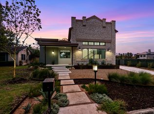 110 2nd St, Boerne, TX 78006