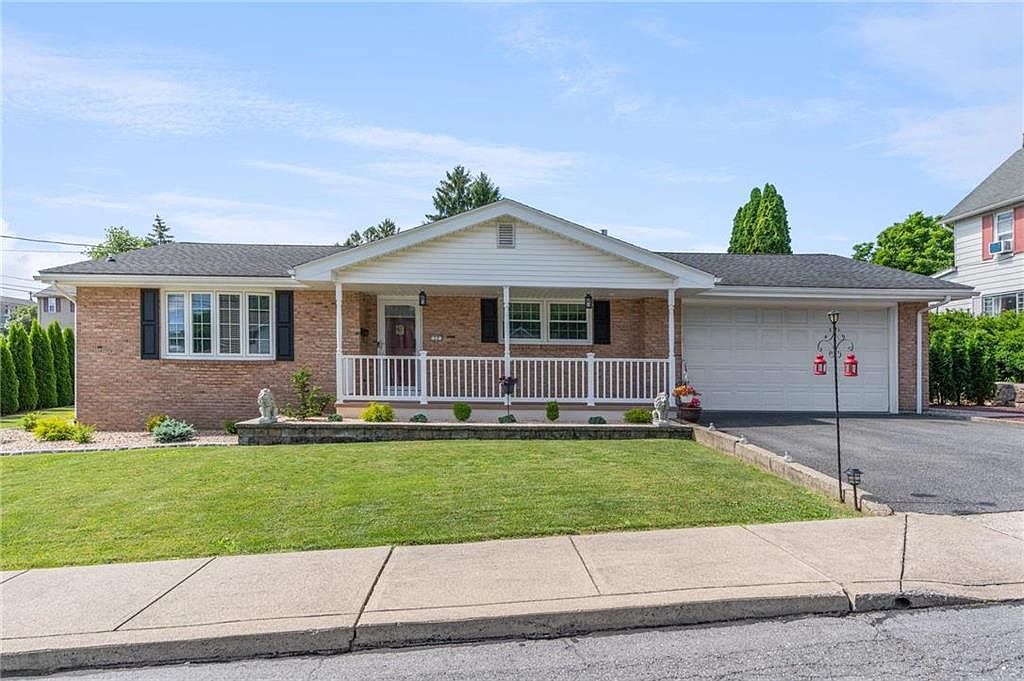 17 Dewey St, Roseto, PA 18013 Zillow