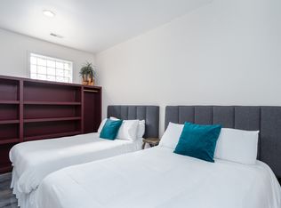 121 Spring St #C, Charleston, SC 29403