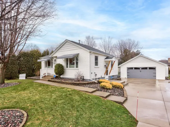 3120 Barnard Rd, Saginaw, MI 48603