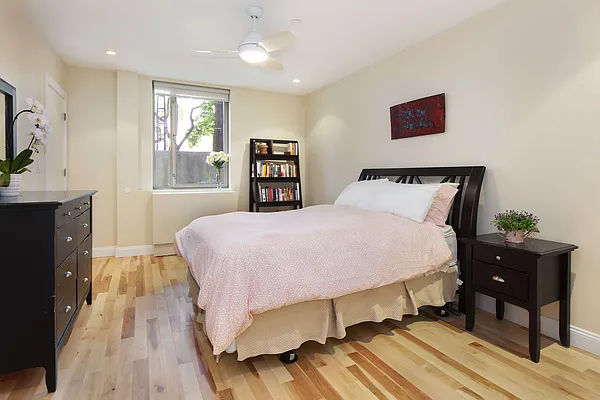 Sold by Brooklyn Real Inc | media 6