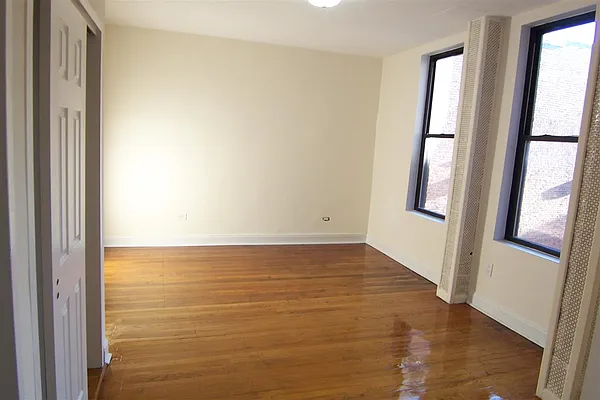 Rented by Susan Finkel, LREB | media 24