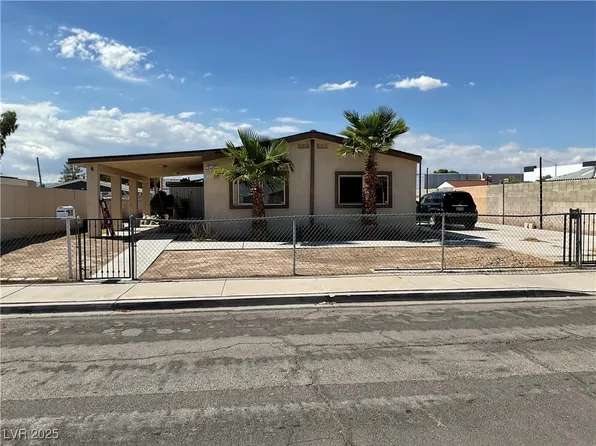 3505 Cactus Springs Dr, Las Vegas, NV 89115
