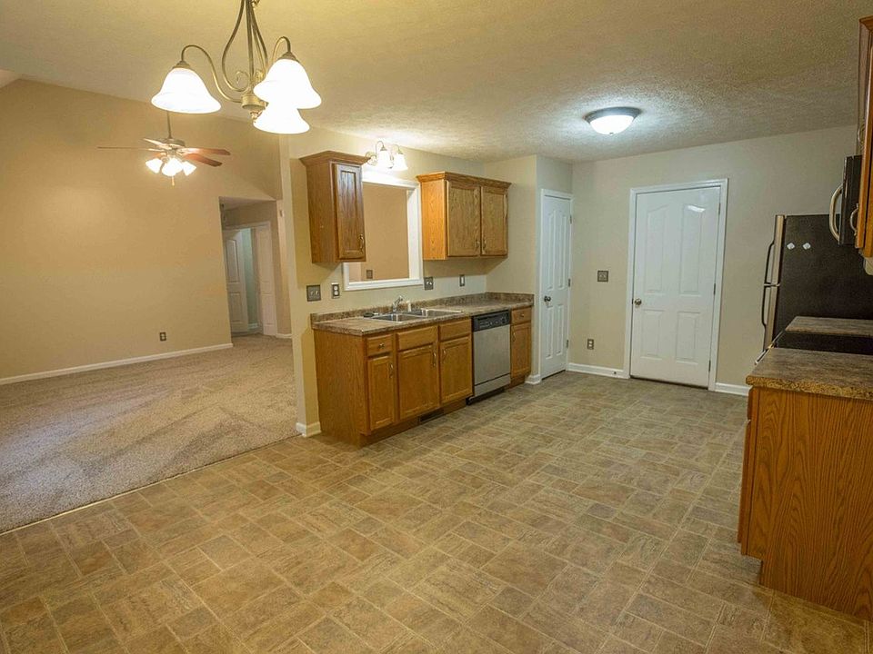 1st image of 3237 Veranda Cir