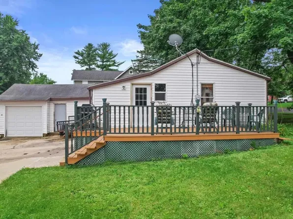 138 N Pardee St, Marshall, WI 53559