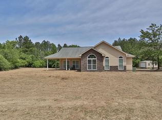 196 Harmony Ln, Box Springs, GA 31801
