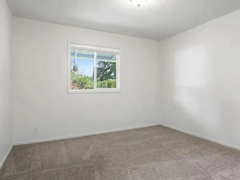3435 SW 87th Ave — Photo 28