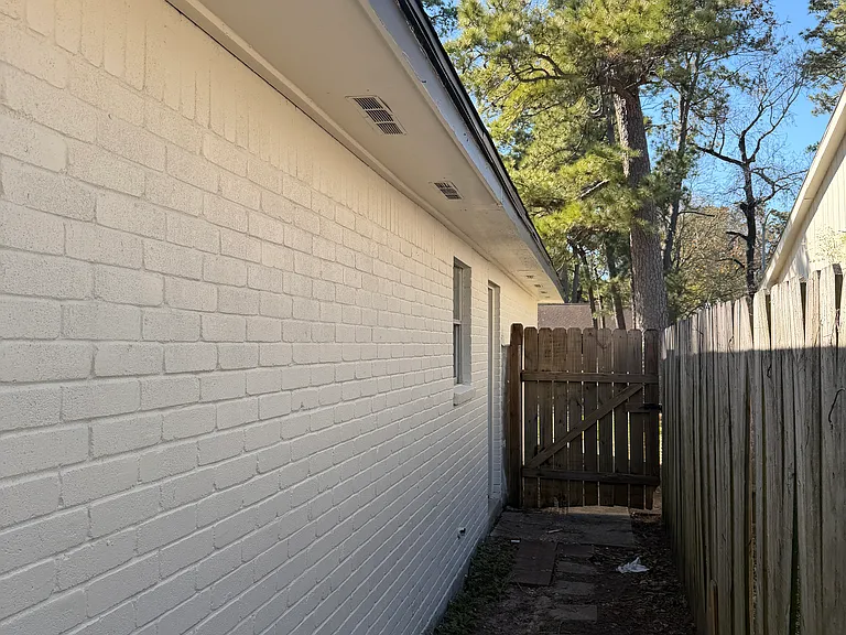 23430 Cimber Ln — Photo 14
