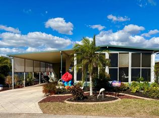 917 Sand Cay W, Venice, FL 34285