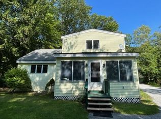 16 Pine St, Newbury, NH 03255