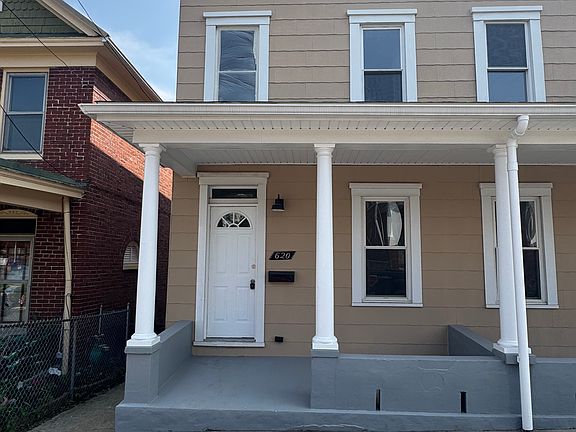 4th image of 620 Fairview Ave