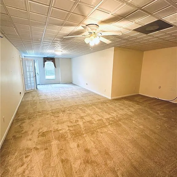 811 Valley Dr — Photo 25