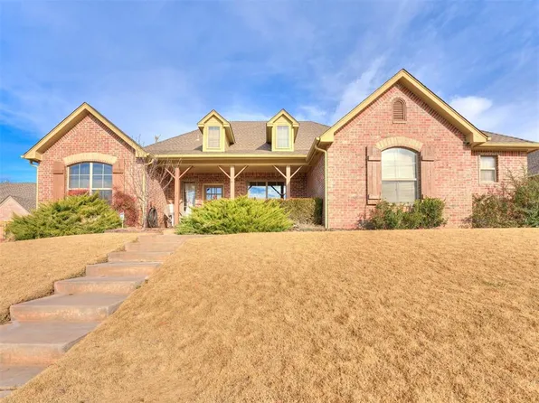 2609 Palomino Dr, Edmond, OK 73034