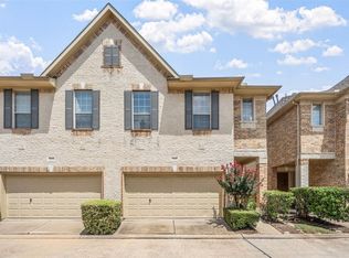 10610 Wallingford Pl, Houston, TX 77042