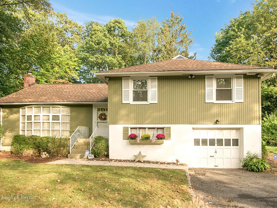 225 Victory Blvd, New Rochelle, NY 10804 Zillow