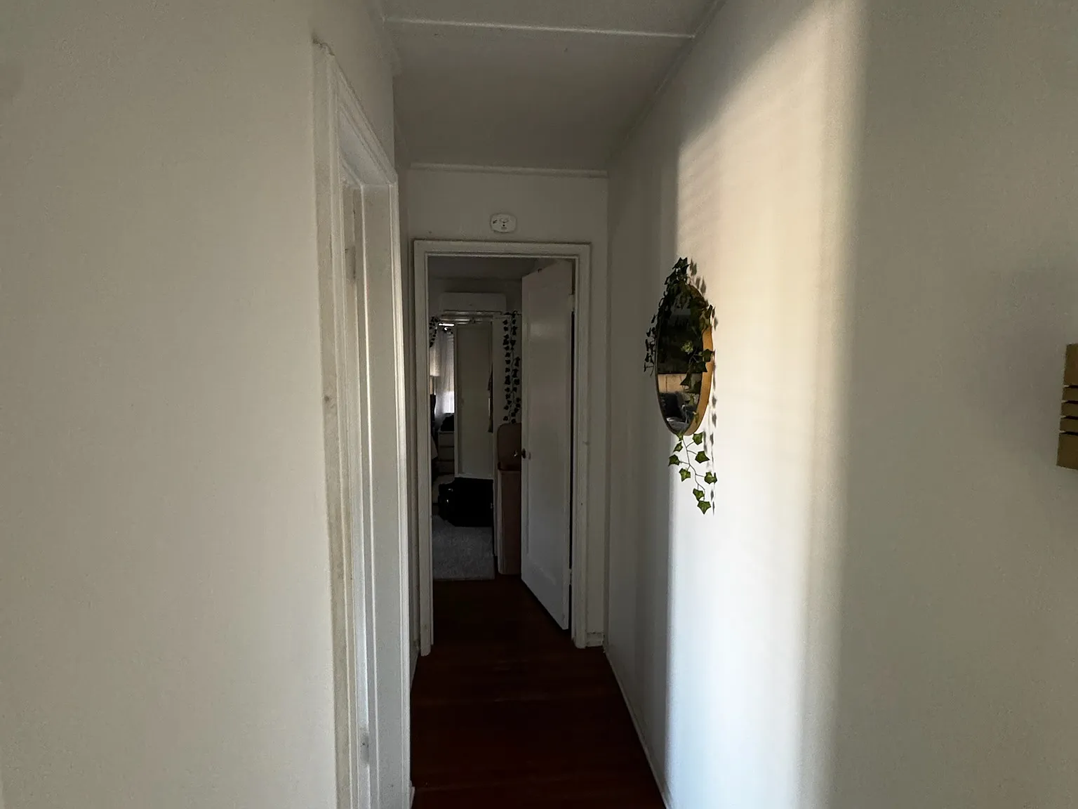 4 bed, $2,200 — Photo 4
