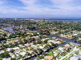 704 Kittyhawk Way, North Palm Beach, FL 33408