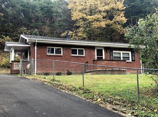 2768 Wildwood Rd, Salem, VA 24153