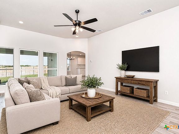 3rd image of 3111 Atascosa Dr