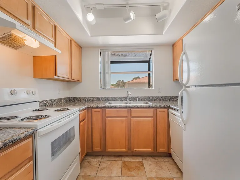 7300 Pirates Cove Rd #2096 — Photo 4