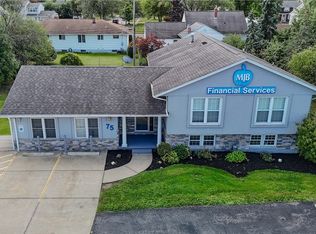 75 Maple Rd, Buffalo, NY 14221