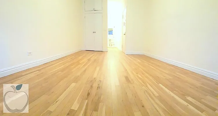 Rented by HOME RESIDENTIAL LLC | media 15