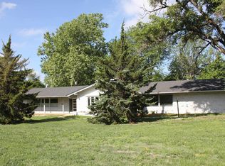 1635 Country Club Rd, El Dorado, KS 67042