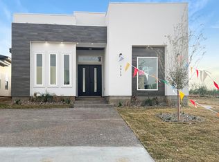 3915 Bella St, Laredo, TX 78046