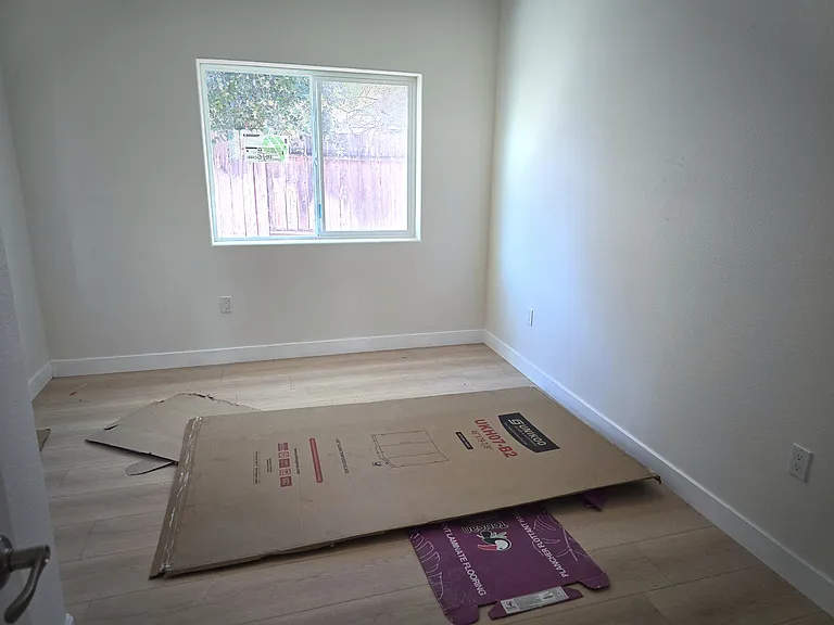 14382 Poway Rd — Photo 11
