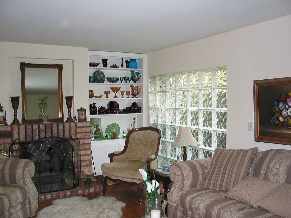 Glass Block LR Window