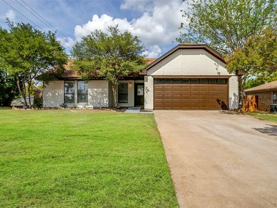 2974 Cripple Creek Trl, Grapevine, TX, 76051