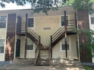 16704 E 28th Pl APT B, Independence, MO 64055