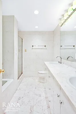 Rented by Keller Williams NYC | media 20