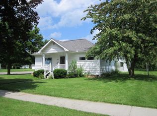 304 5th St, Harbor Beach, MI 48441