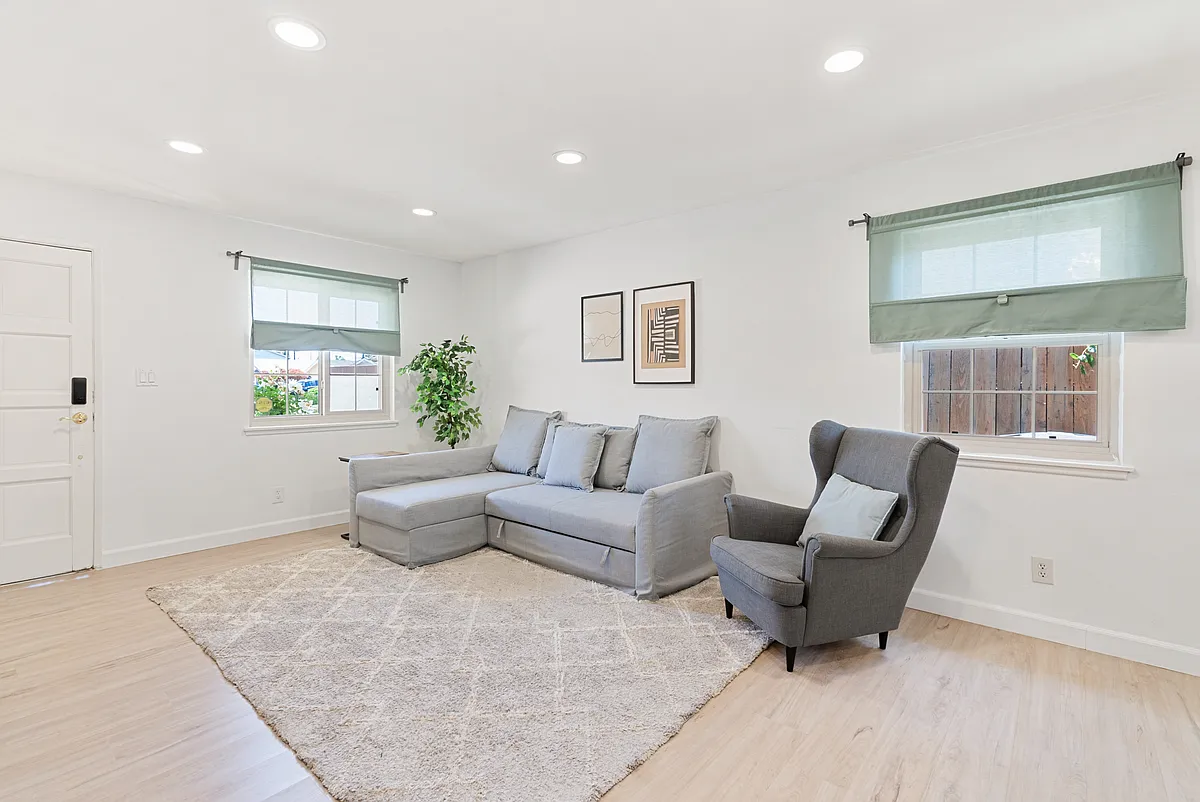 Building Photo - 17517 Ibex Ave