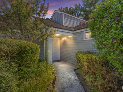 8000 Kroll Way, Bakersfield, CA, 93311