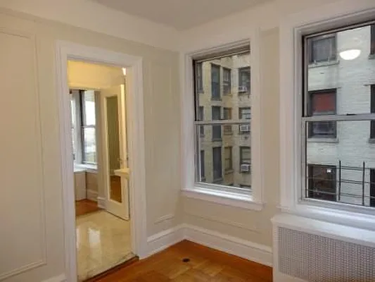 Rented by City & Suburban | media 22