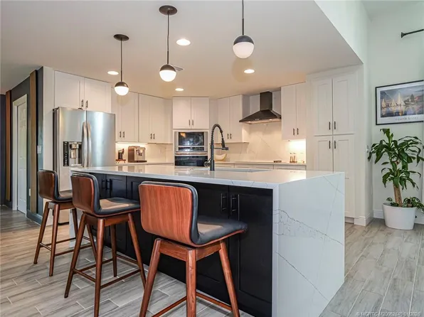 1538 SW Abacus Ave, Port Saint Lucie, FL 34953