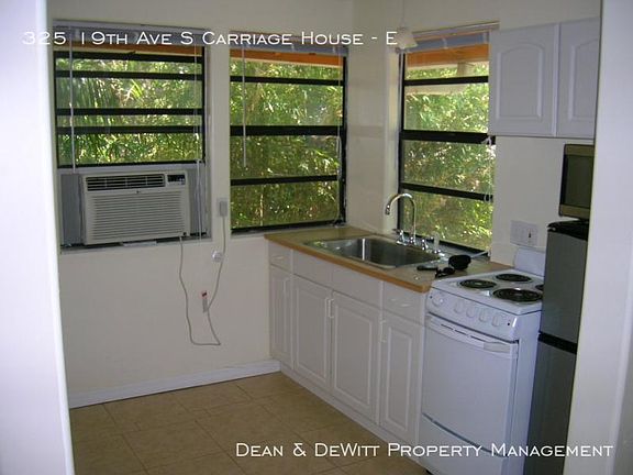 2nd image of 325 19th Ave #E