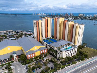 2640 Lake Shore Drive #1208, Riviera Beach, FL, 33404