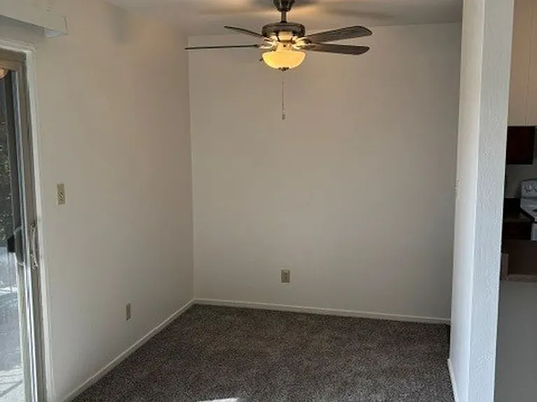 3100 Jersey Way — Photo 6