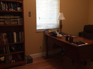 29 John St, Culloden, WV 25510