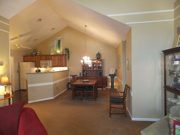 Open Concept Living, Dining 