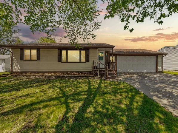 101 7th St S, Swea City, IA 50590