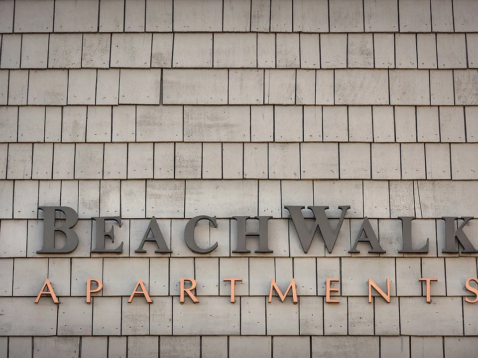 5025 Niagara Ave, San Diego-Beach Walk Apartments Letting on Building