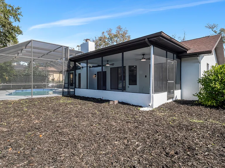 4907 Parson Brown Ln — Photo 34