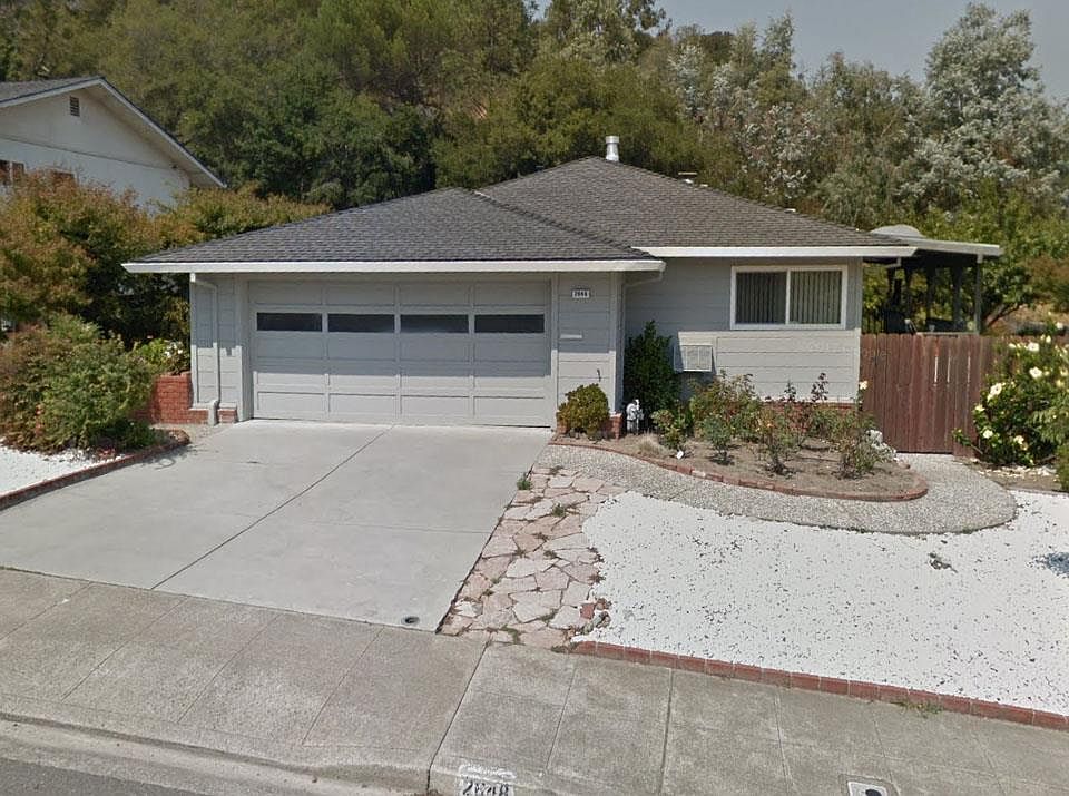1st image of 2648 Trousdale Dr